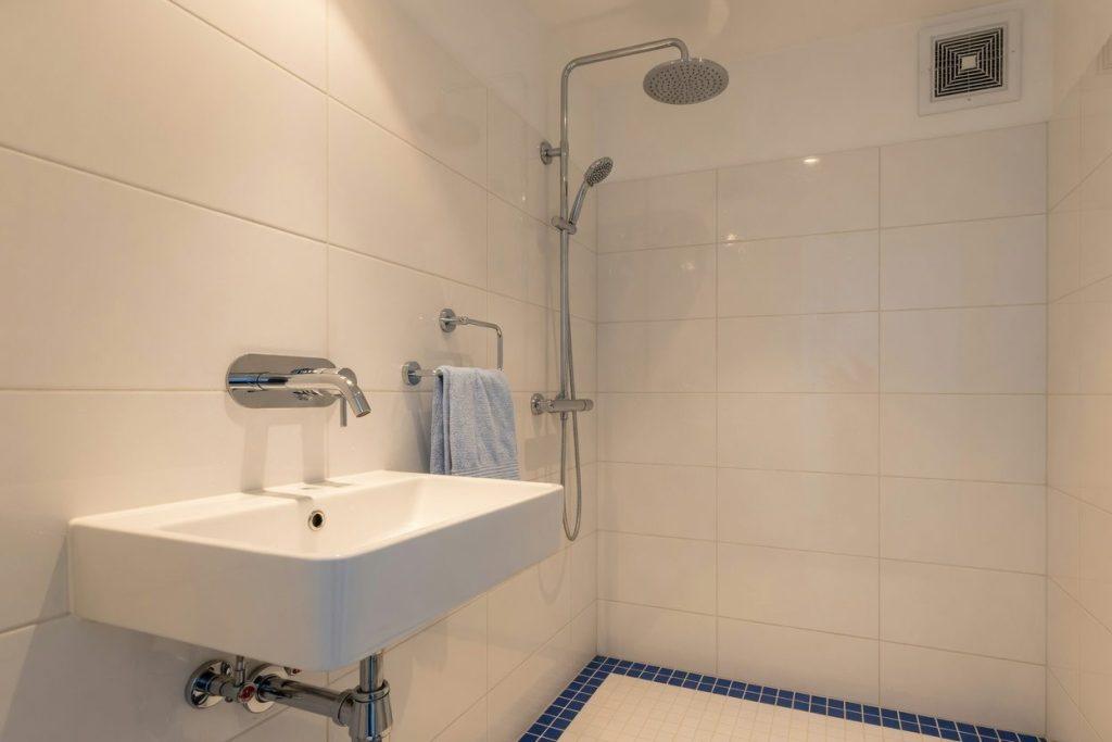 Zusätzliche Prüfpunkte für Sanitär, Bad und Lüftungssysteme – Heizung-Haustechnik